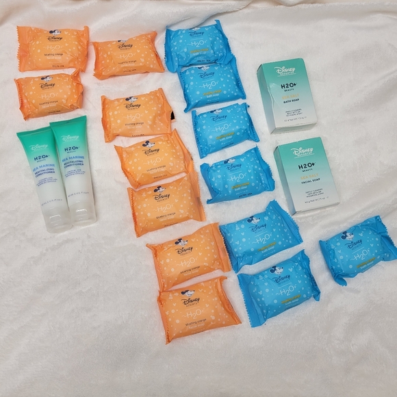 Disney Other - Disney Resorts H2O+ Toiletries - Facial & Body  Soap Bars, Etc.  Lot Of 19 NEW